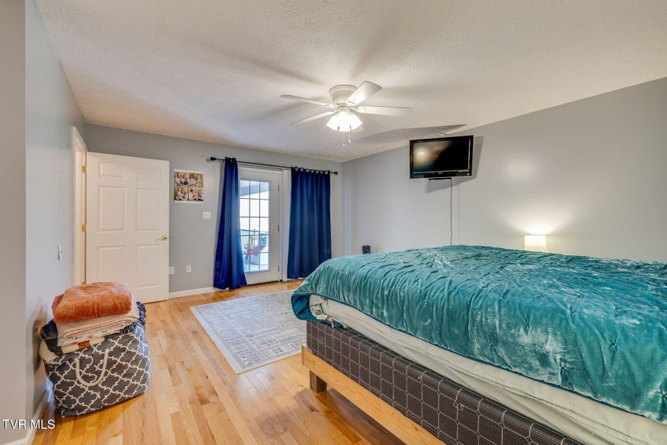 Photo #22: 300 Riverview Drive