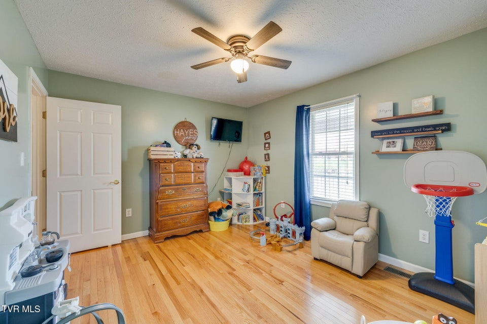 Photo #30: 300 Riverview Drive