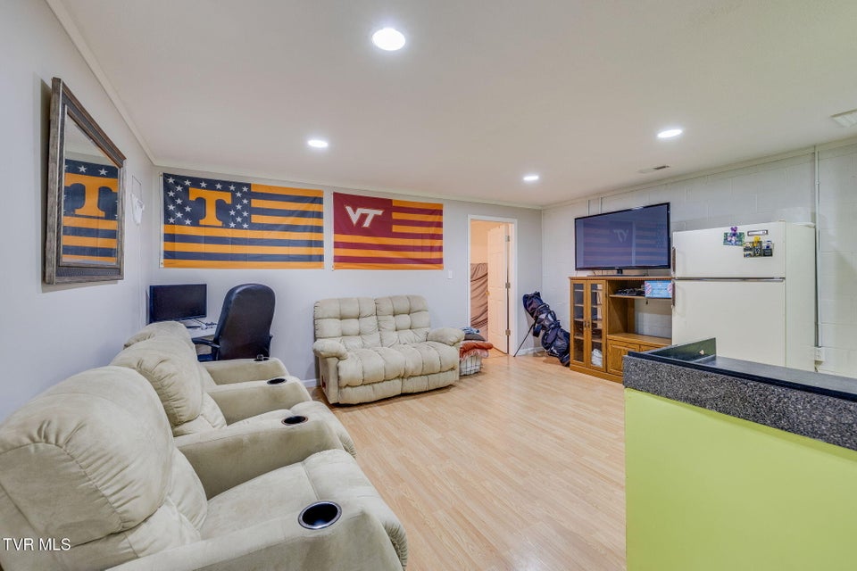 Photo #35: 300 Riverview Drive