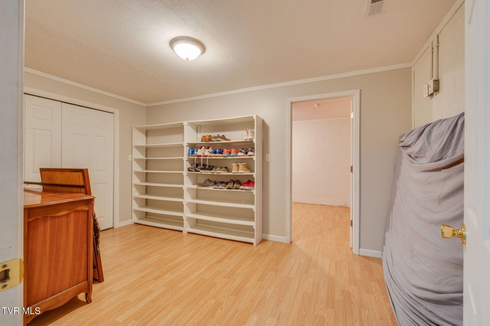 Photo #38: 300 Riverview Drive