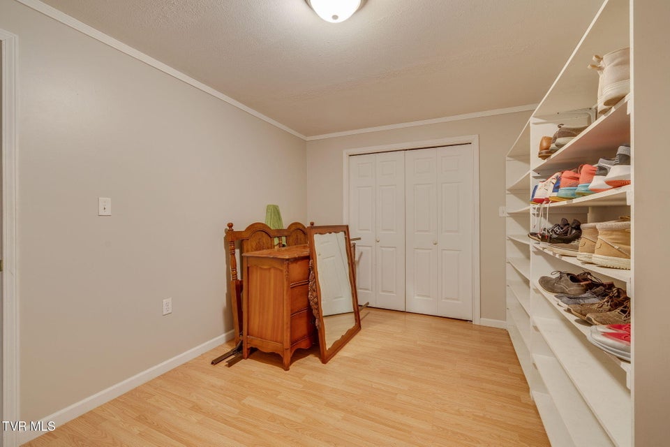 Photo #39: 300 Riverview Drive