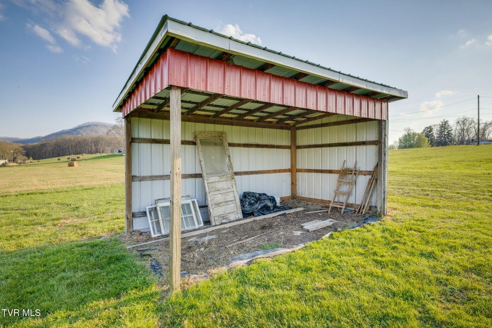 Photo #52: 300 Riverview Drive