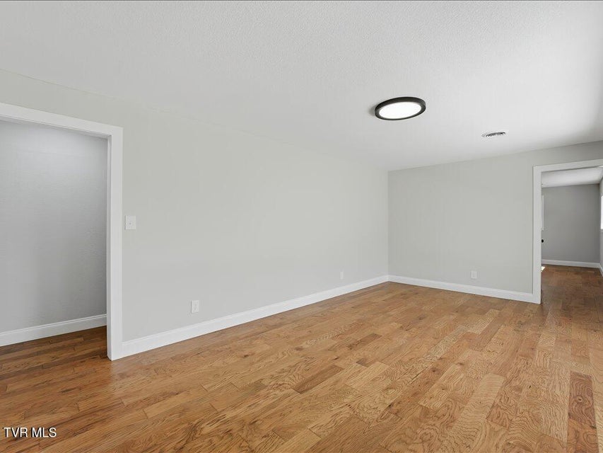 Photo #7: 452 Wilder Street