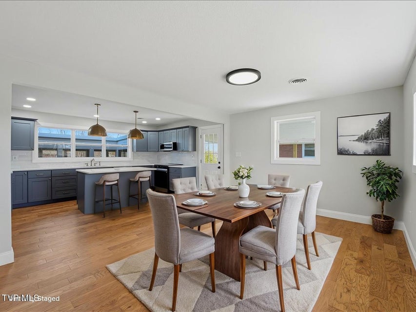 Photo #11: 452 Wilder Street