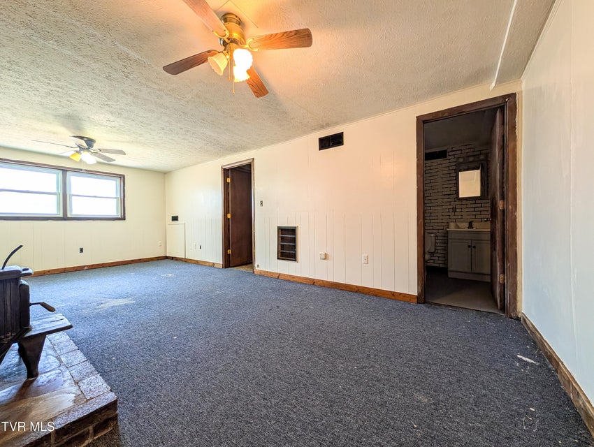 Photo #19: 464 Springfield Drive