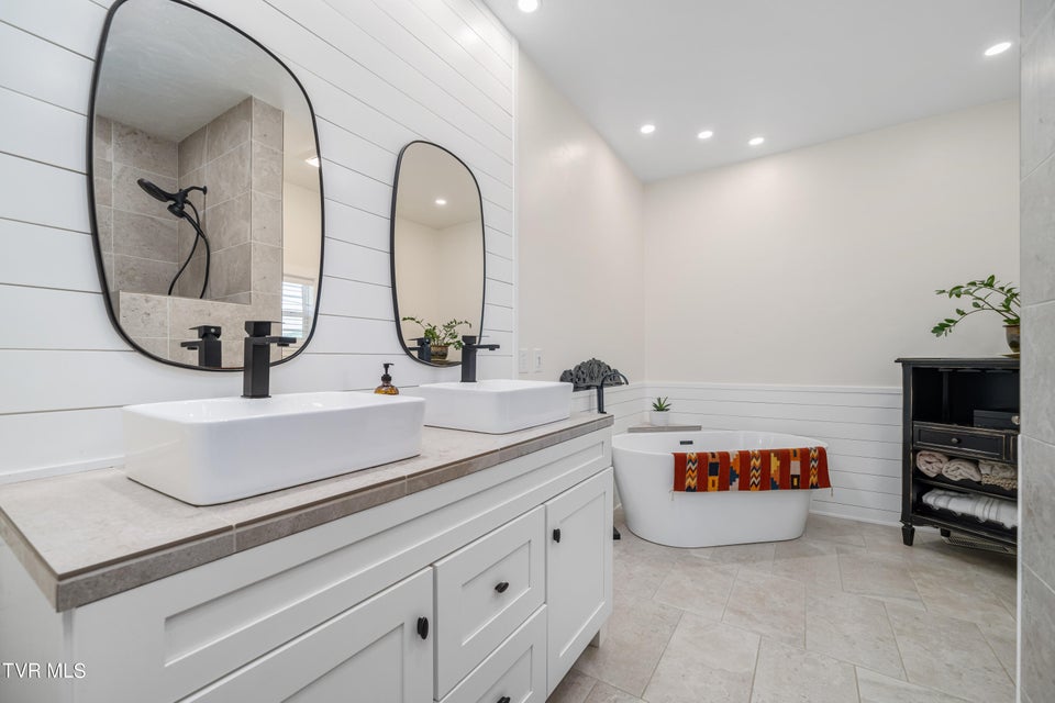 Photo #13: 3233 Stanley Valley Road