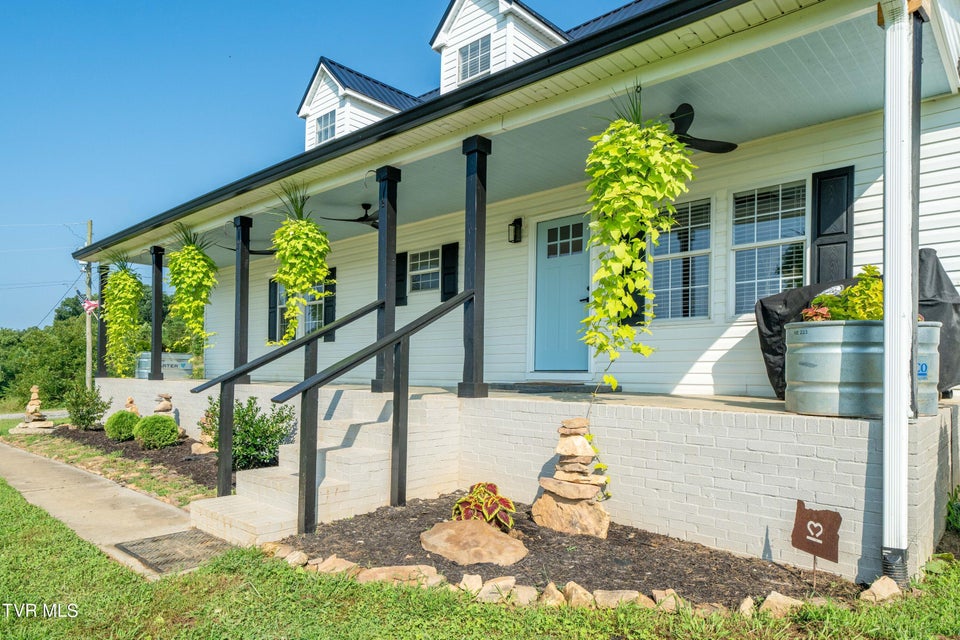 Photo #15: 3233 Stanley Valley Road