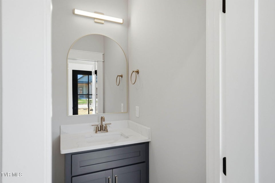 Photo #10: 304 Monroe Drive