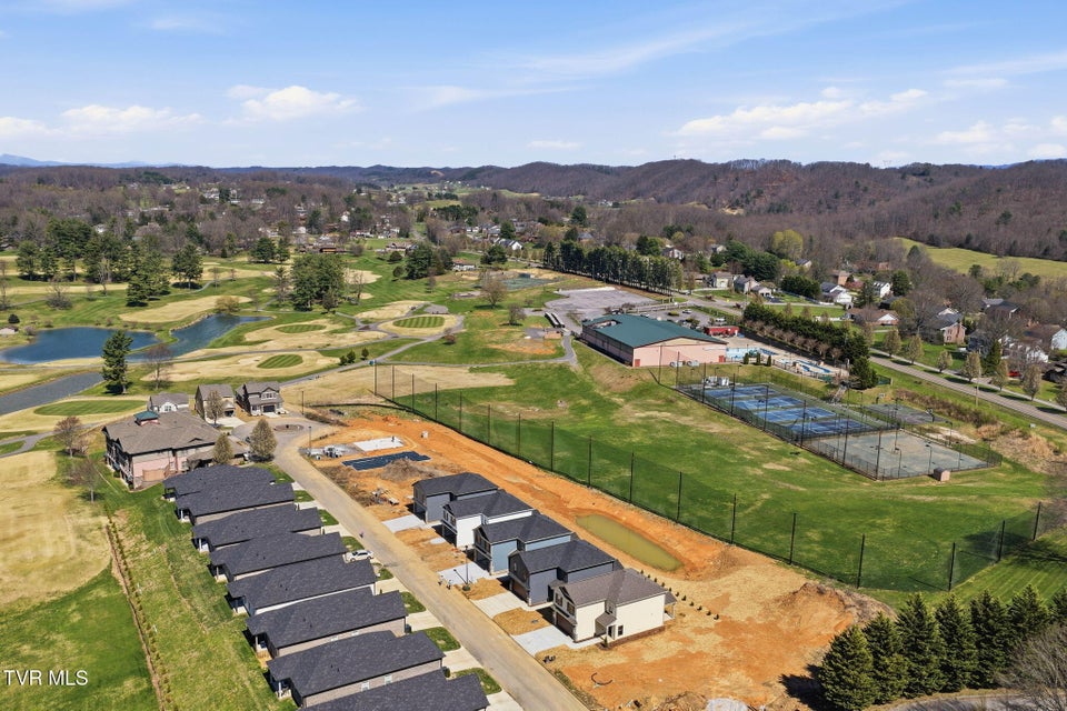 Photo #32: 304 Monroe Drive