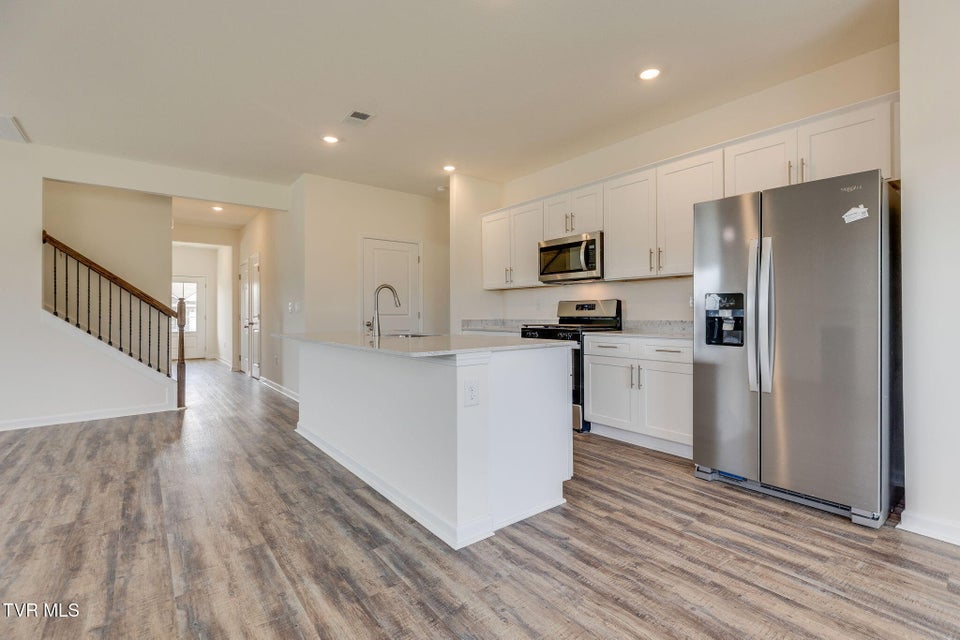 Photo #14: 804 Pinhoti Street