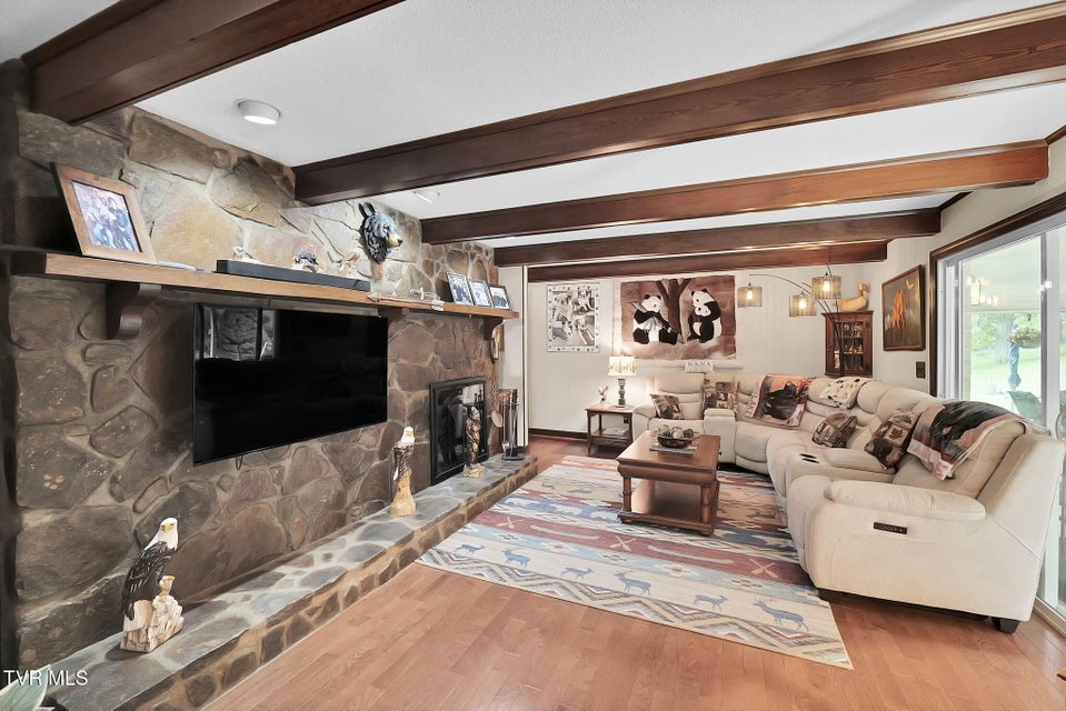 Photo #24: 160 Fairway Drive