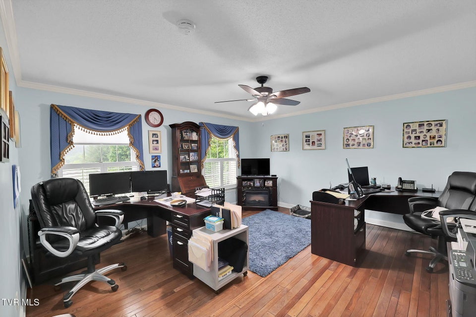 Photo #32: 160 Fairway Drive