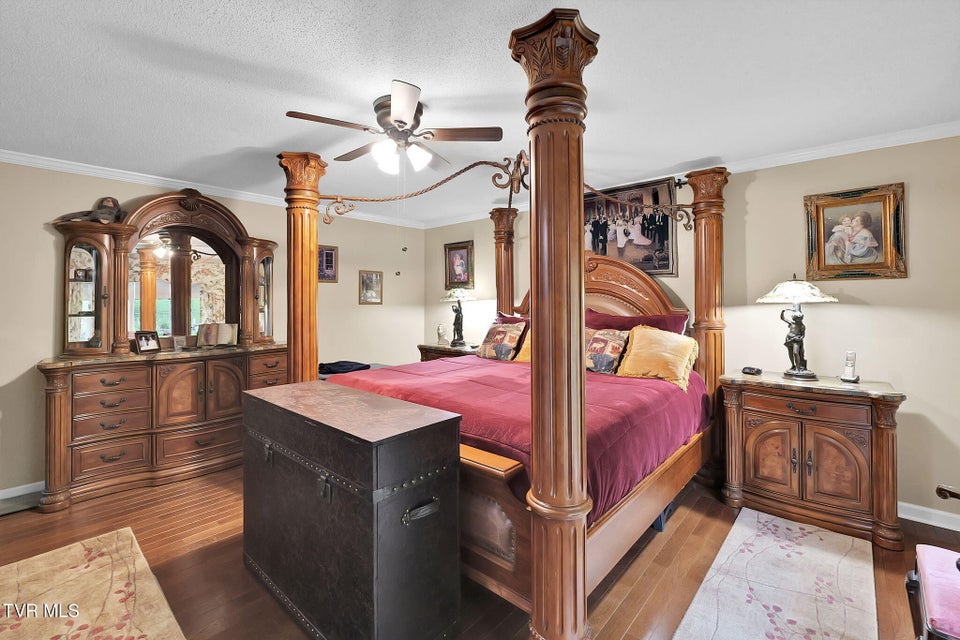 Photo #36: 160 Fairway Drive