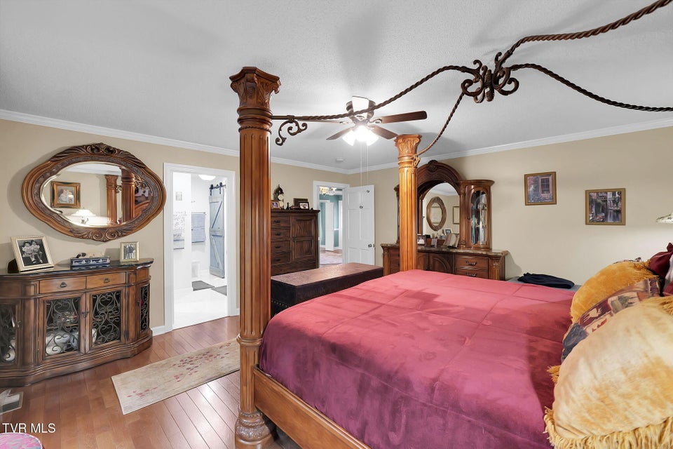 Photo #37: 160 Fairway Drive