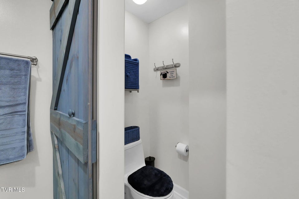 Photo #41: 160 Fairway Drive