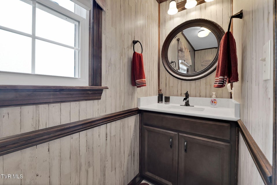 Photo #52: 160 Fairway Drive