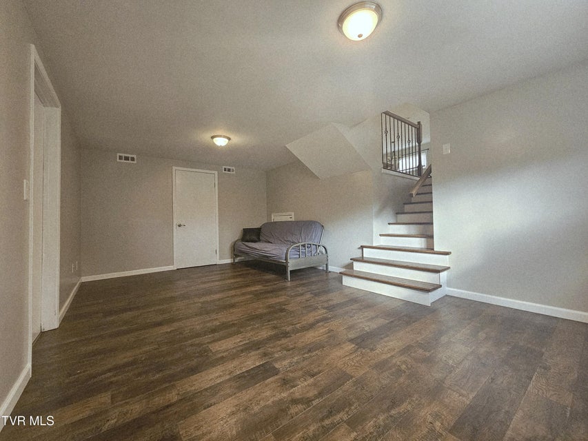 Photo #27: 2323 Inglewood Drive