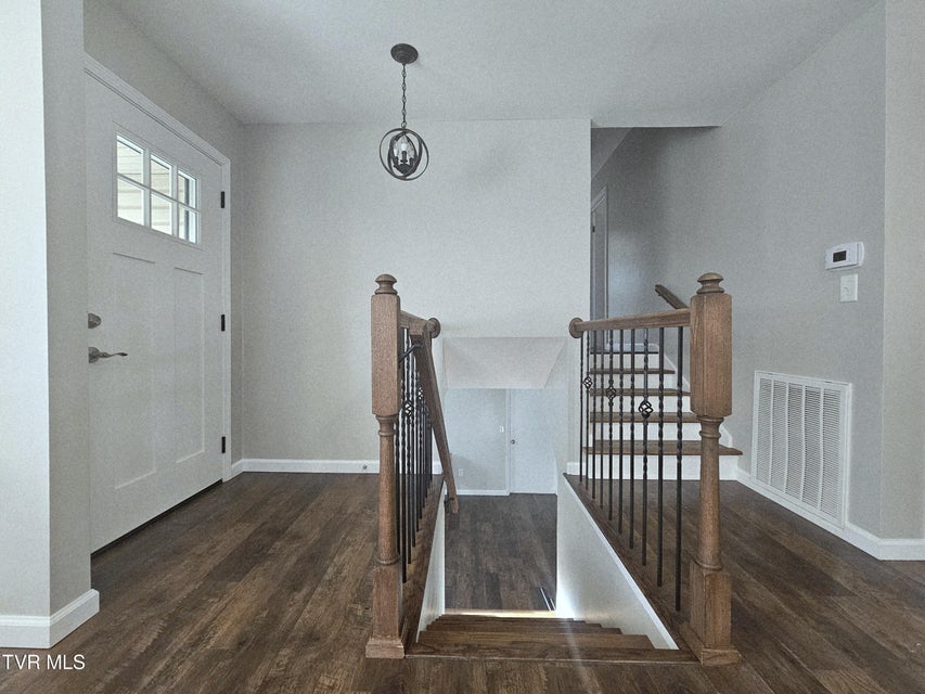 Photo #8: 2323 Inglewood Drive