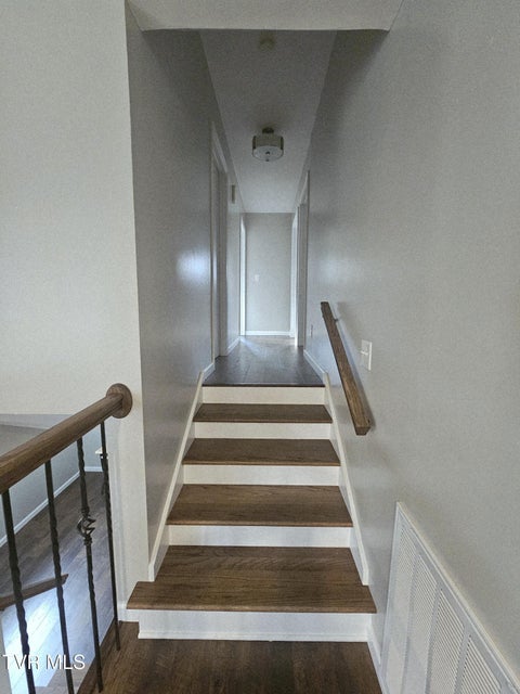 Photo #17: 2323 Inglewood Drive