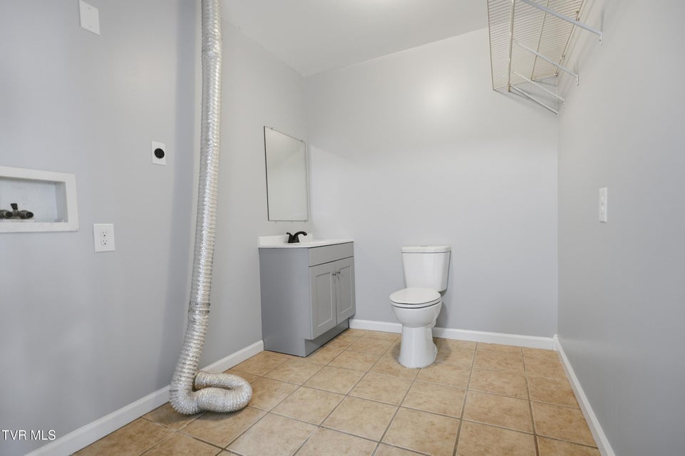 Photo #21: 3740 Thorngrove Drive