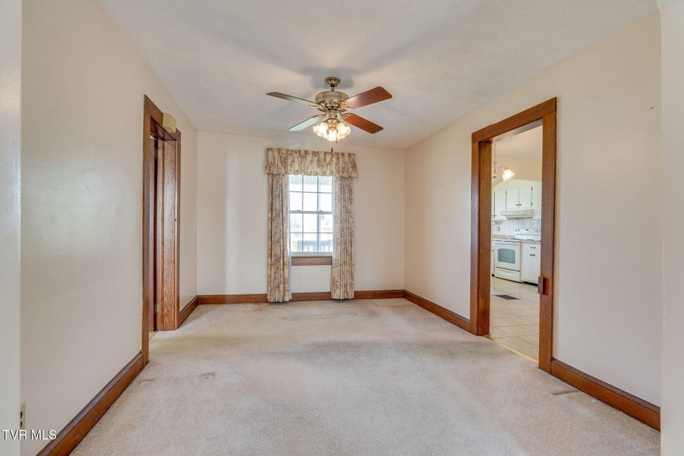 Photo #7: 2716 Linden Road