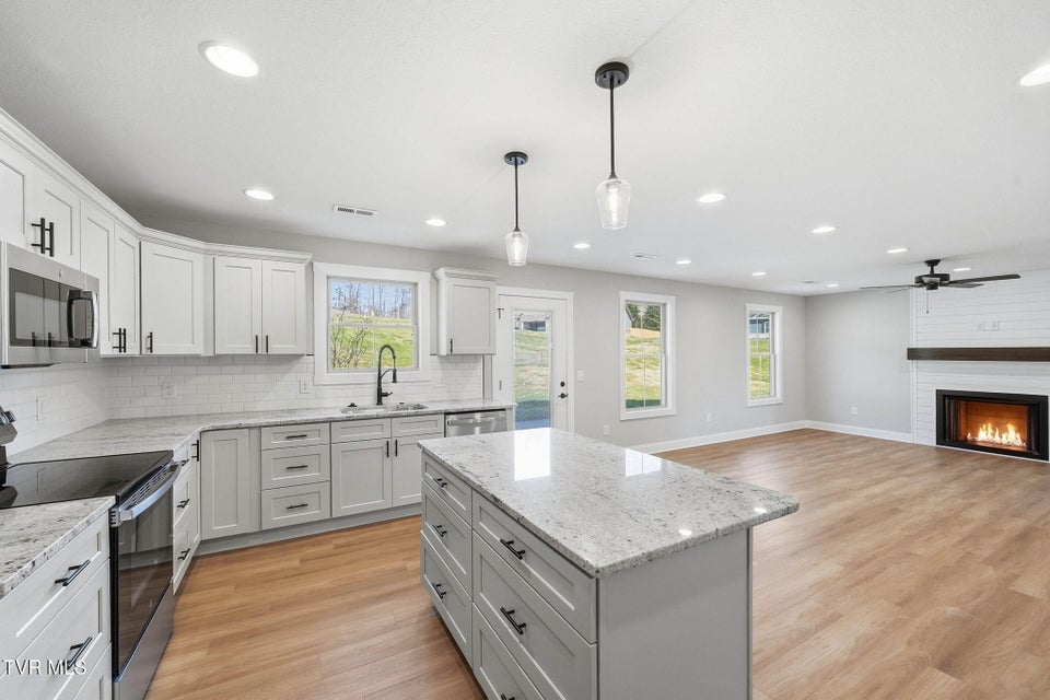 Photo #3: 614 Cherry Marie Drive