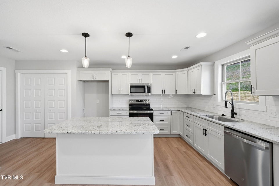 Photo #8: 614 Cherry Marie Drive