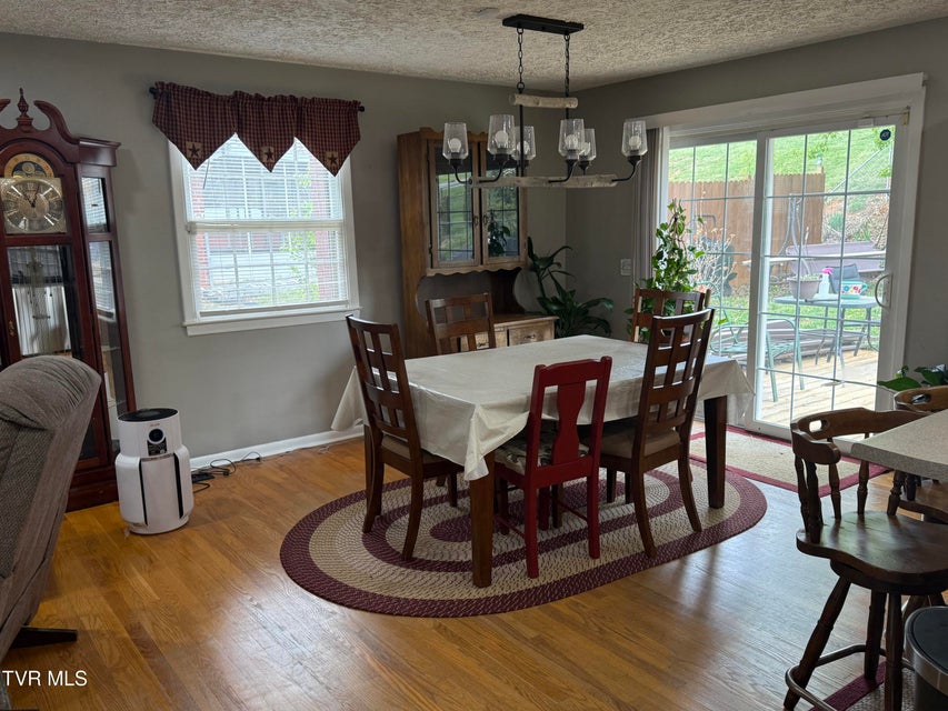 Photo #5: 952 Afton Street