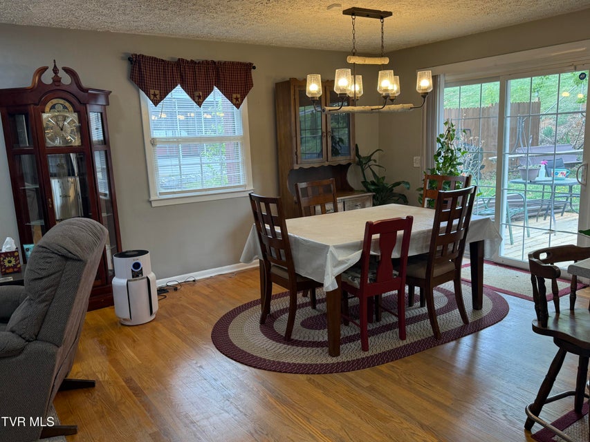 Photo #6: 952 Afton Street