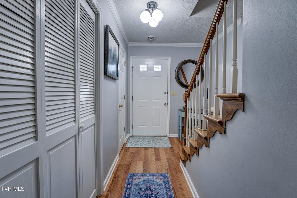 Photo #13: 400 Sunset Drive