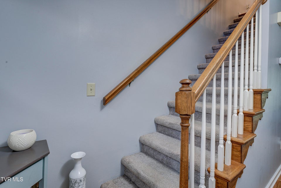 Photo #15: 400 Sunset Drive