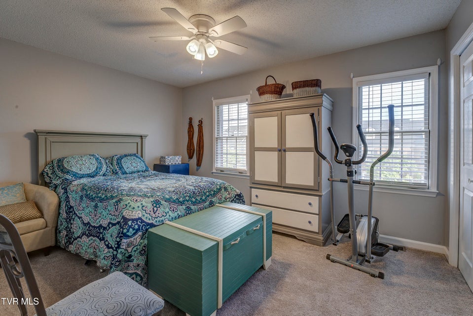 Photo #23: 400 Sunset Drive