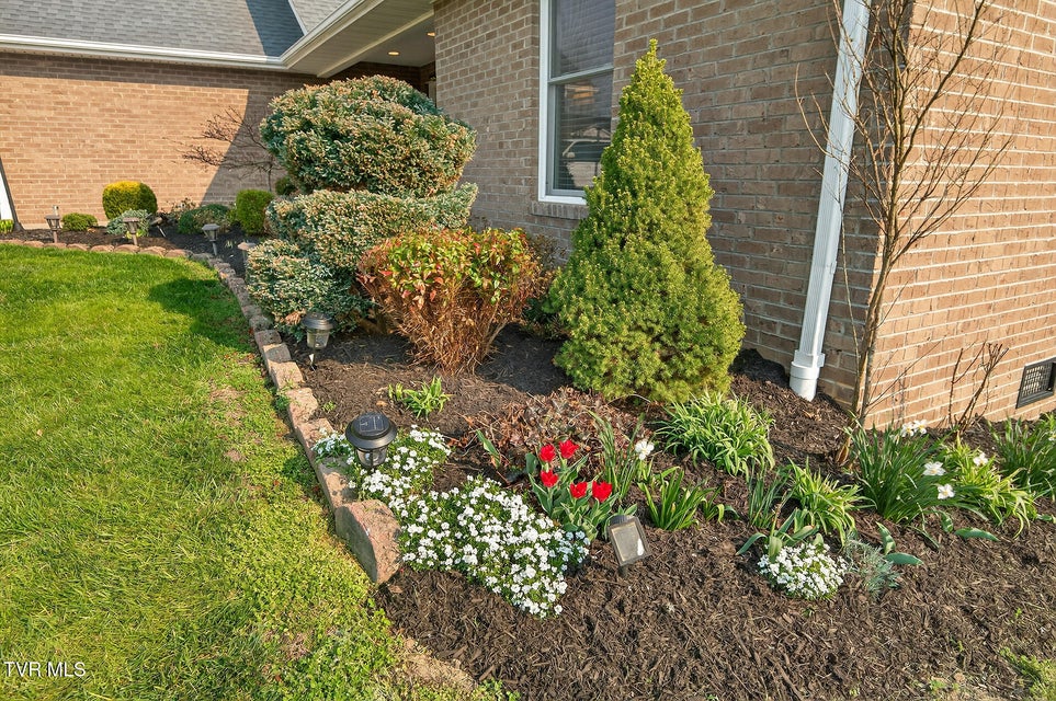 Photo #27: 410 Garden Meadow Drive