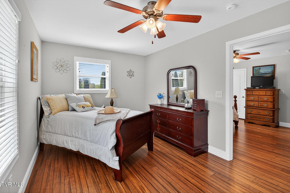 Photo #22: 410 Garden Meadow Drive