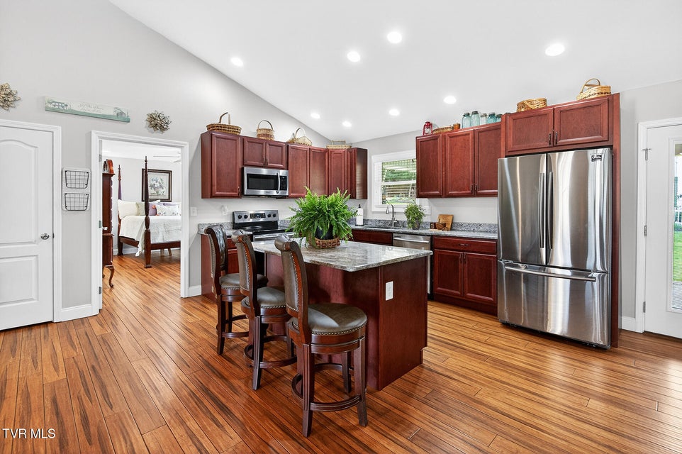 Photo #9: 410 Garden Meadow Drive