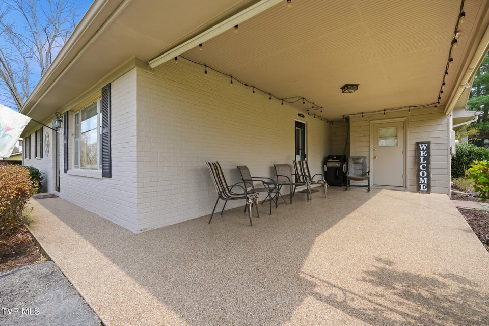 Photo #4: 1211 Oakdell Court