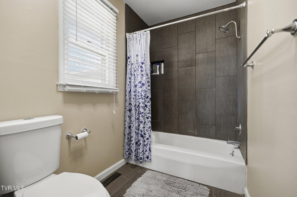 Photo #20: 1211 Oakdell Court