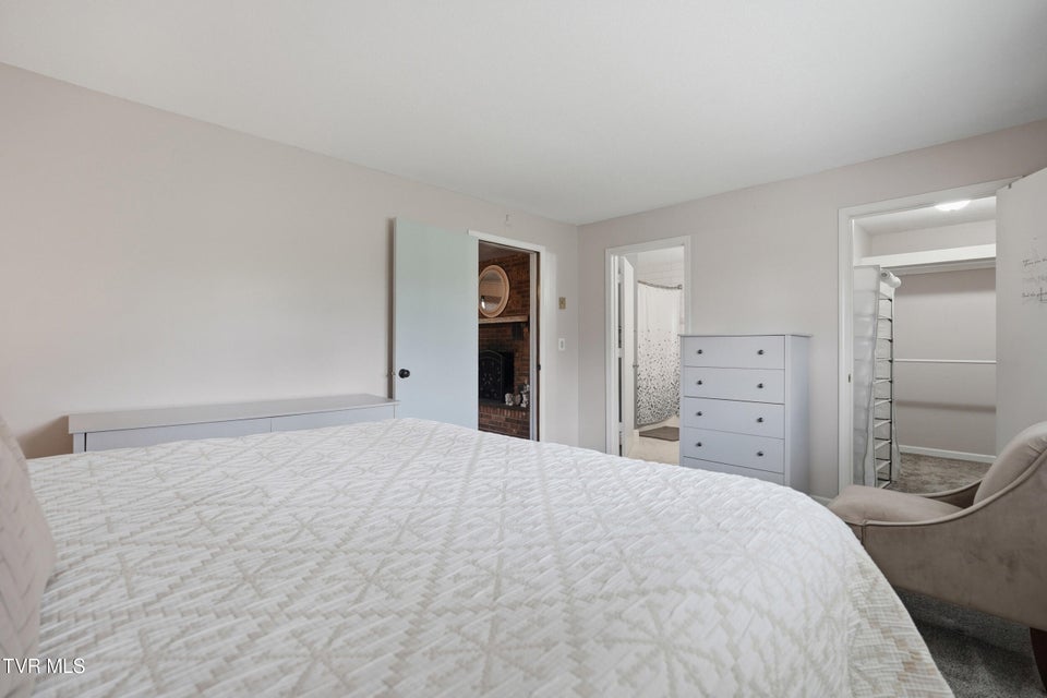 Photo #14: 1211 Oakdell Court