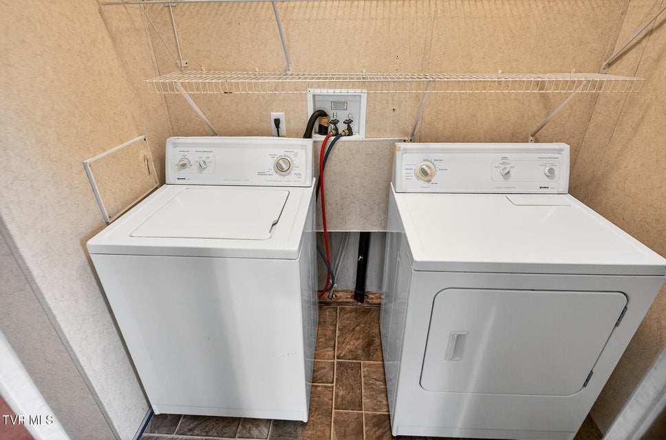 Photo #22: 62 Roaming Drive Drive