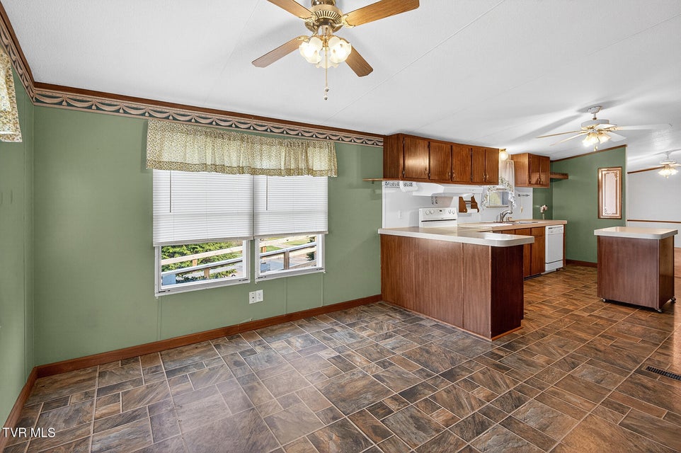 Photo #10: 62 Roaming Drive Drive