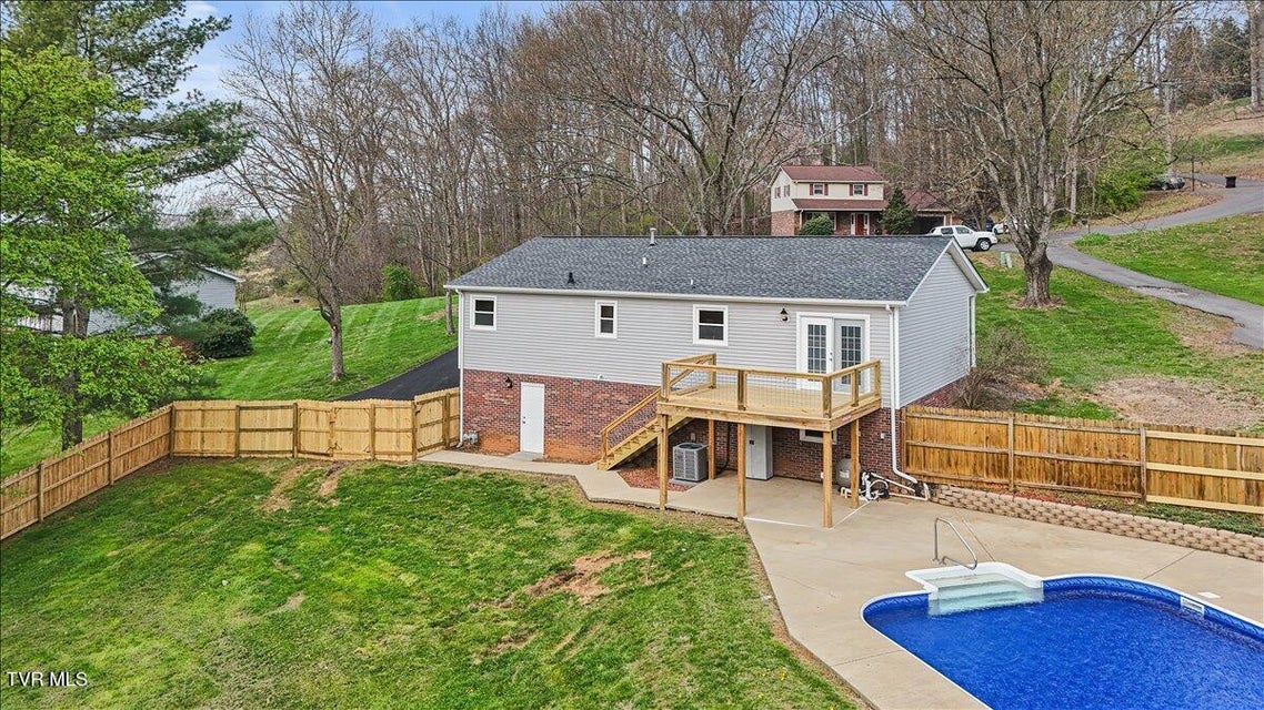 Photo #8: 316 Winding Road