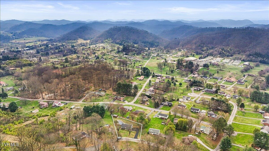 Photo #18: 316 Winding Road