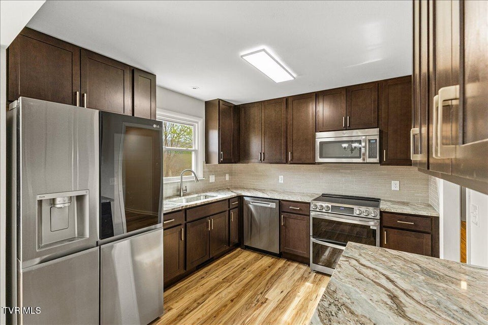 Photo #36: 316 Winding Road