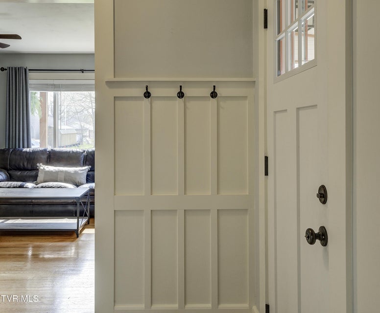 Photo #10: 4238 Ivanhoe Street