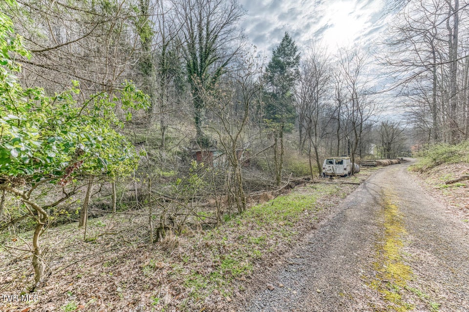 Photo #27: 1070 Smoots Branch