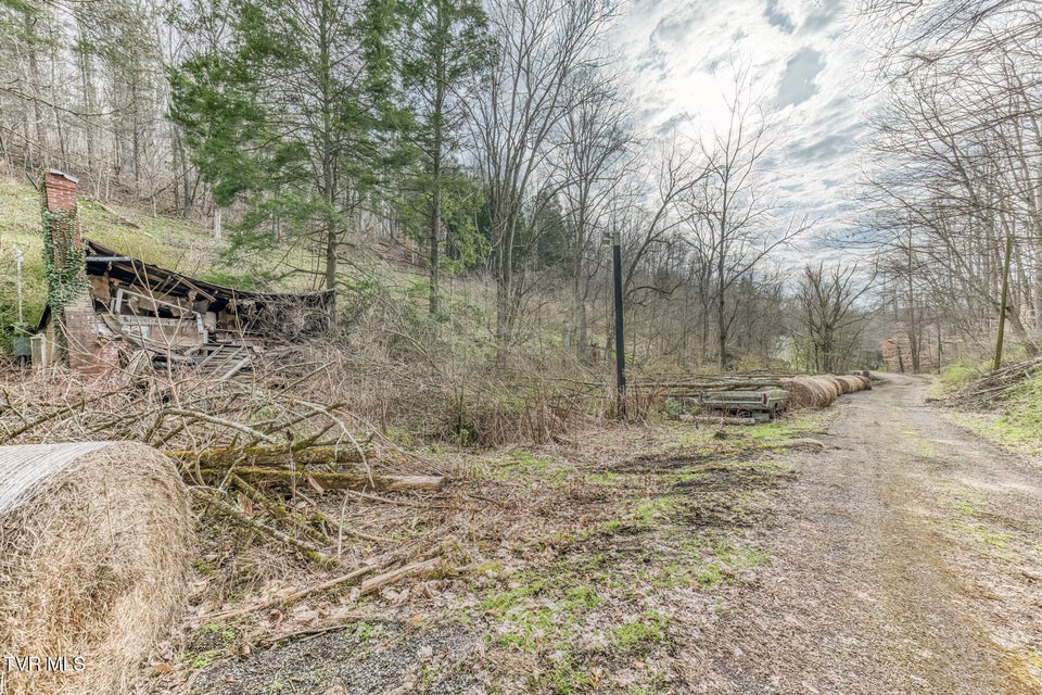 Photo #28: 1070 Smoots Branch