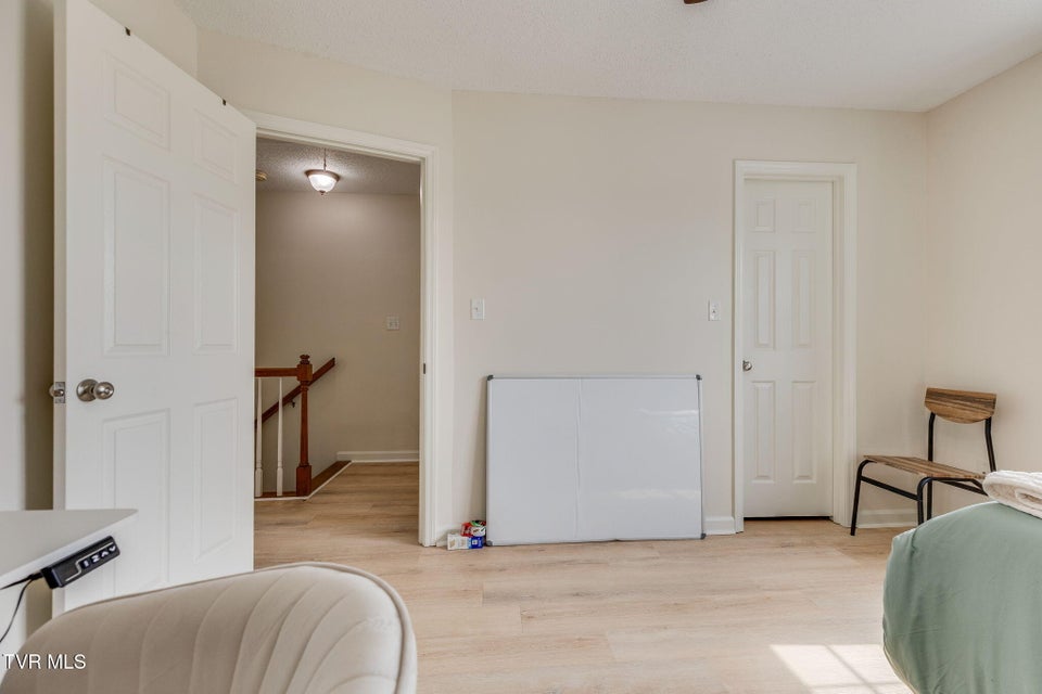 Photo #20: 400 Sunset Drive