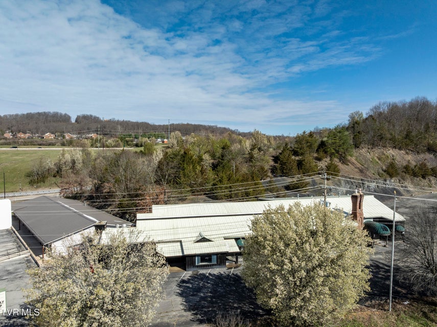 Photo #19: 3096 Roan Street