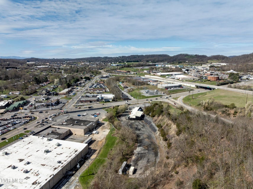 Photo #27: 3096 Roan Street