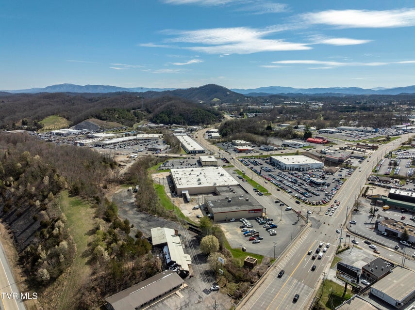 Photo #30: 3096 Roan Street